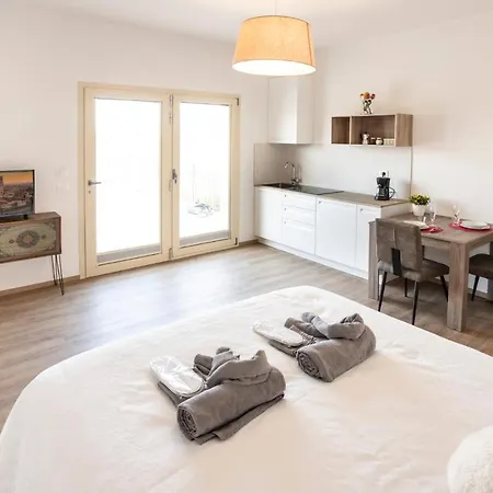 Apartment Borgoroma - Business & Verona