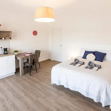 Borgoroma - Business & Apartment *