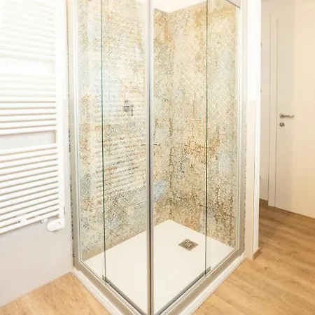 Apartment Borgoroma - Business & *