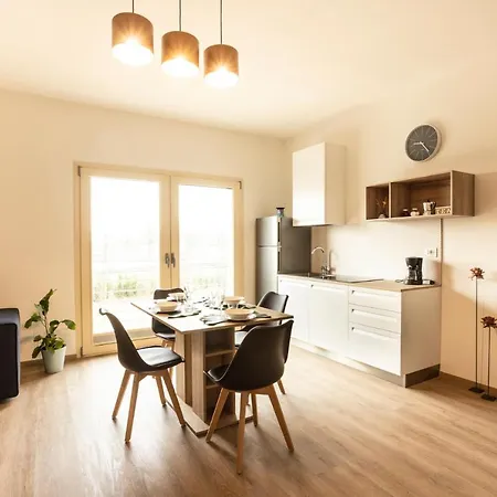 Borgoroma - Business & Apartment *